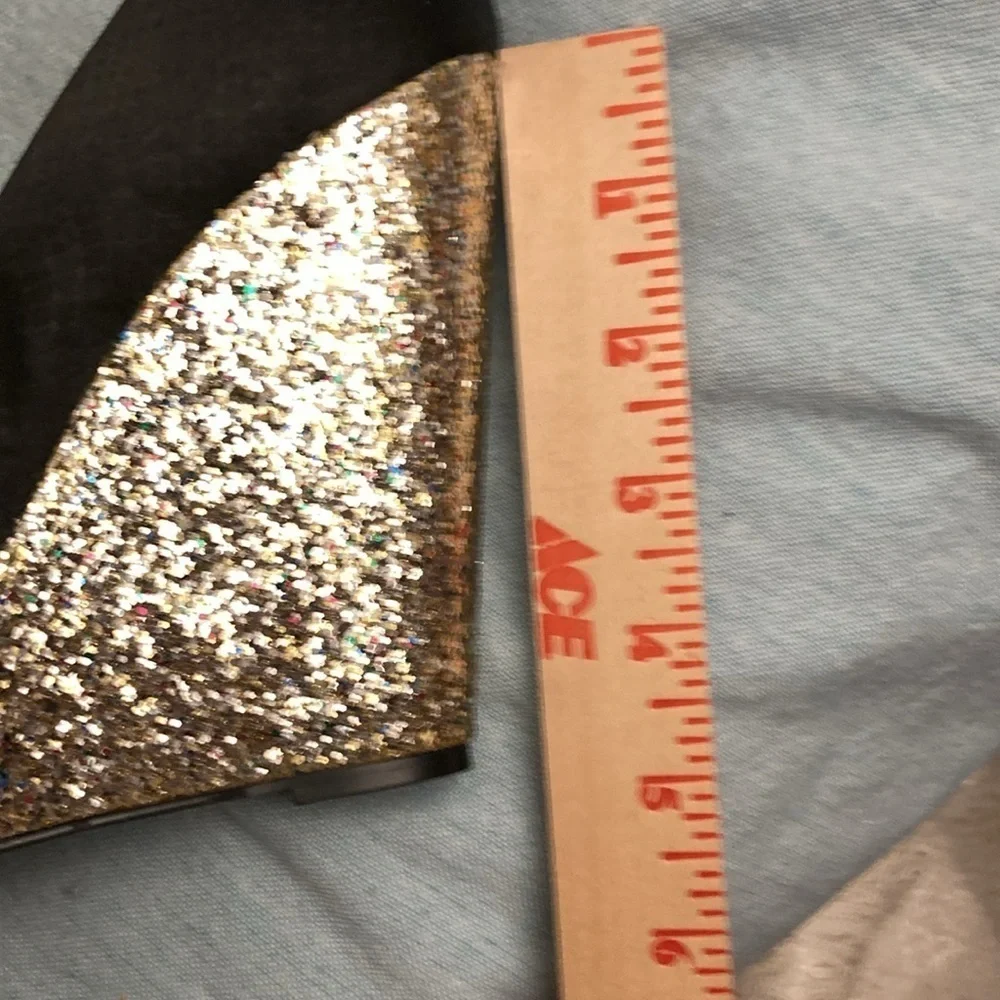 Shoedazzle Black and Silver Retro Platform Heels Metallic Glitter 6 US/36 EU